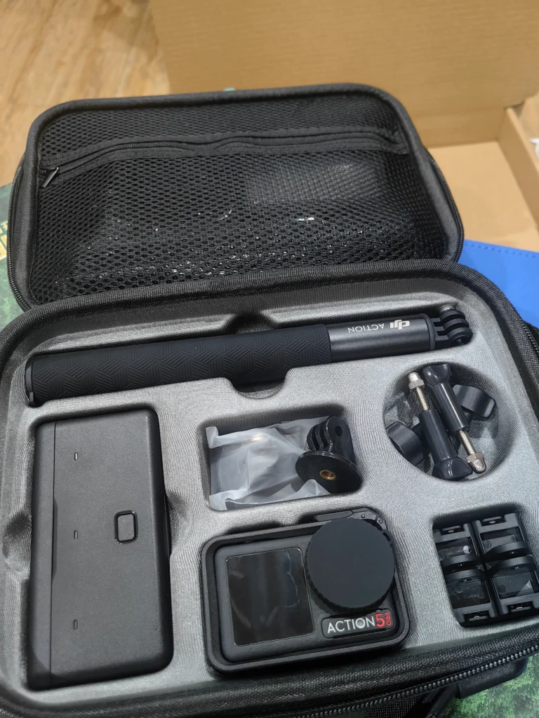 DJI Action 5 pro packing list