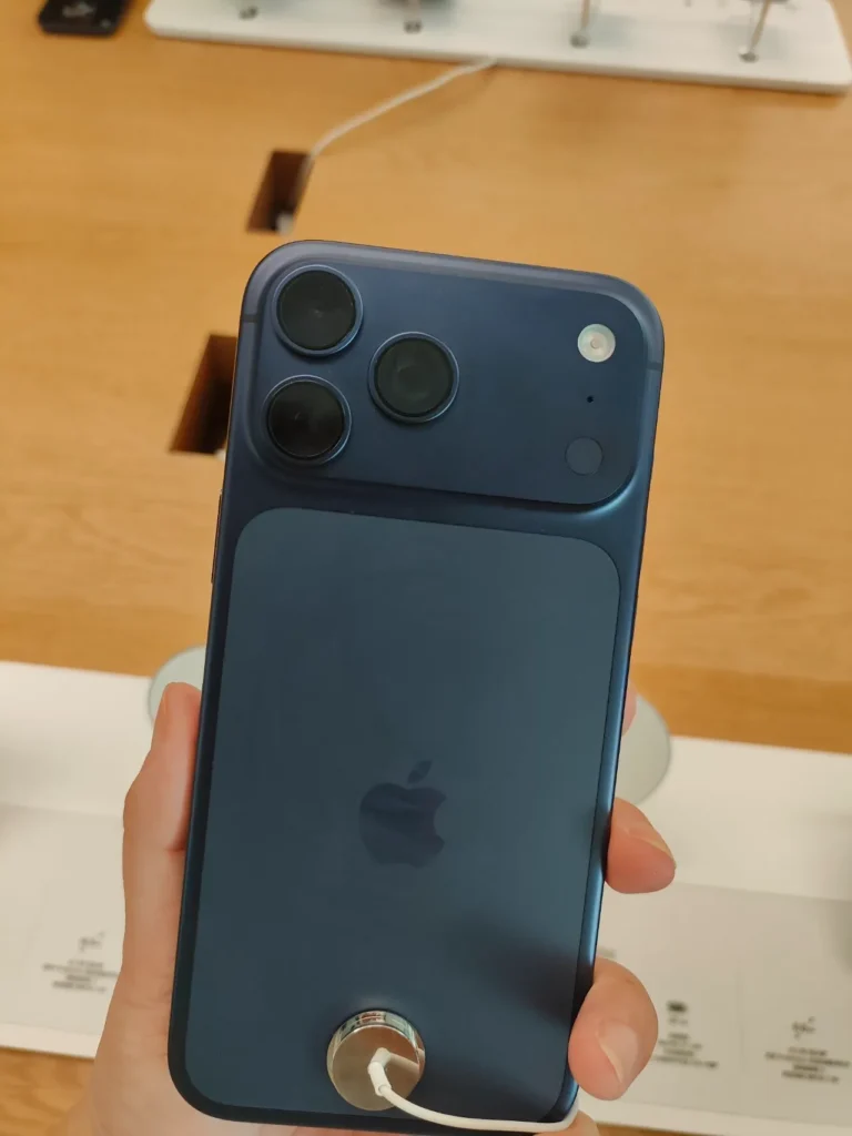 iphone 17 colors​ blue