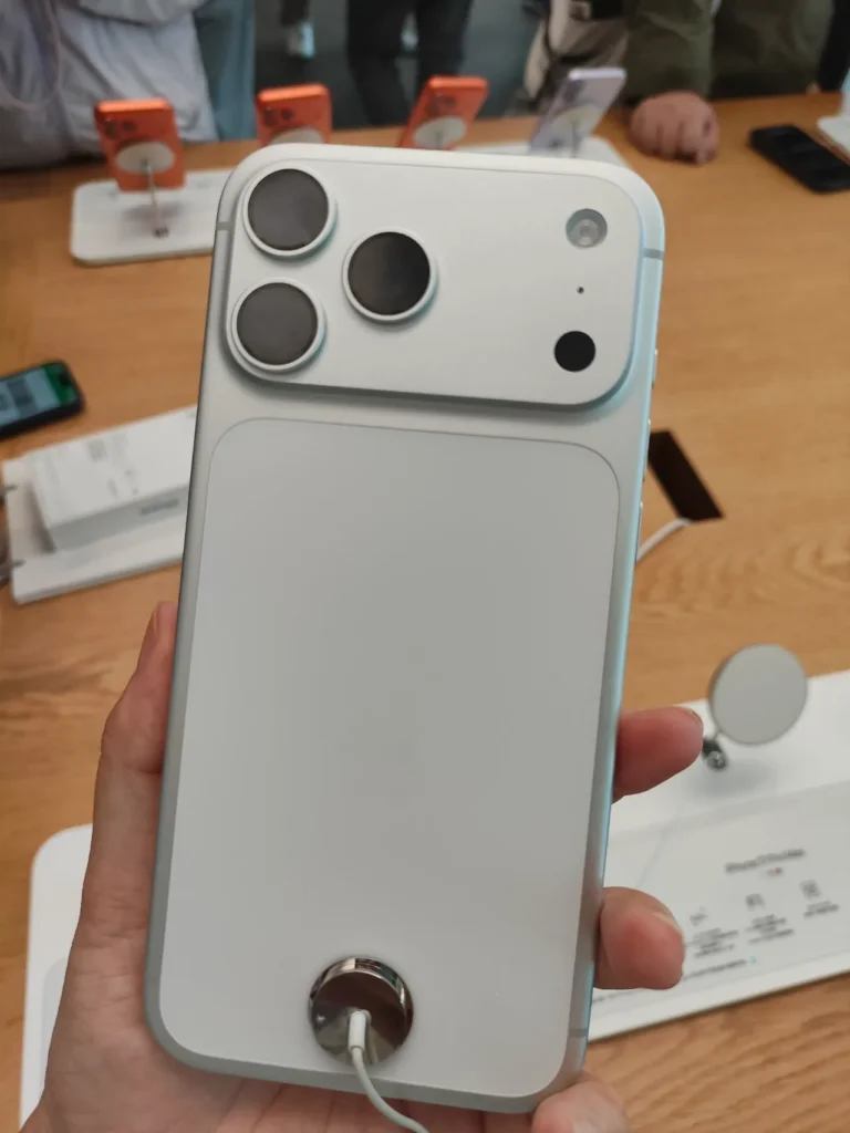 iphone 17 colors​ white 02