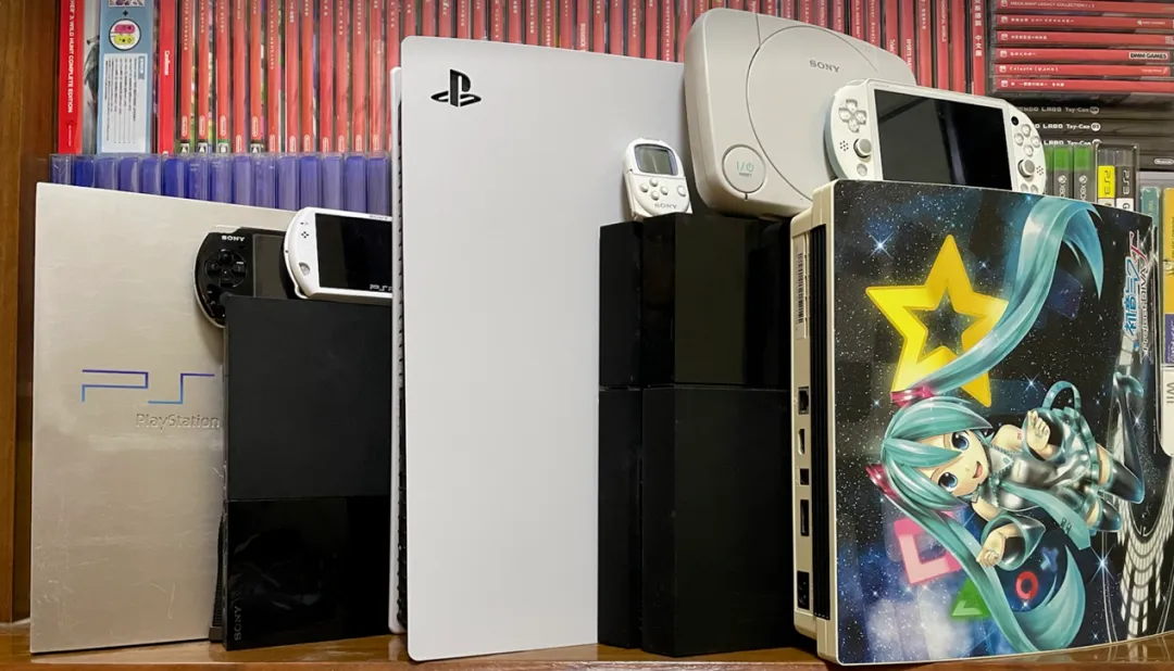 PS 5 Game consoles 1